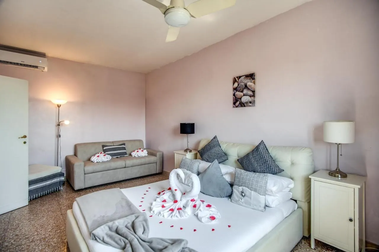 Colonna Suite - Rome San Giovanni