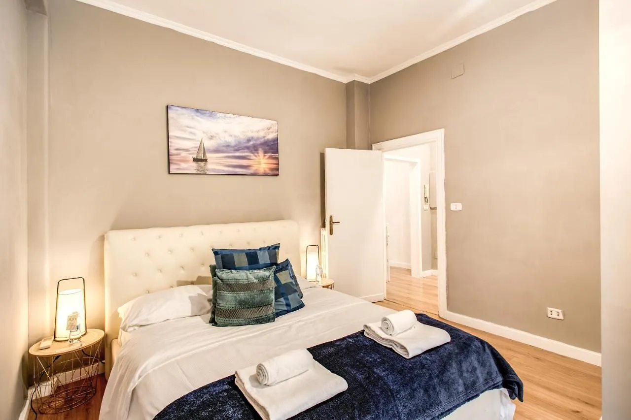 Colonna Suite - Rome San Giovanni Italia