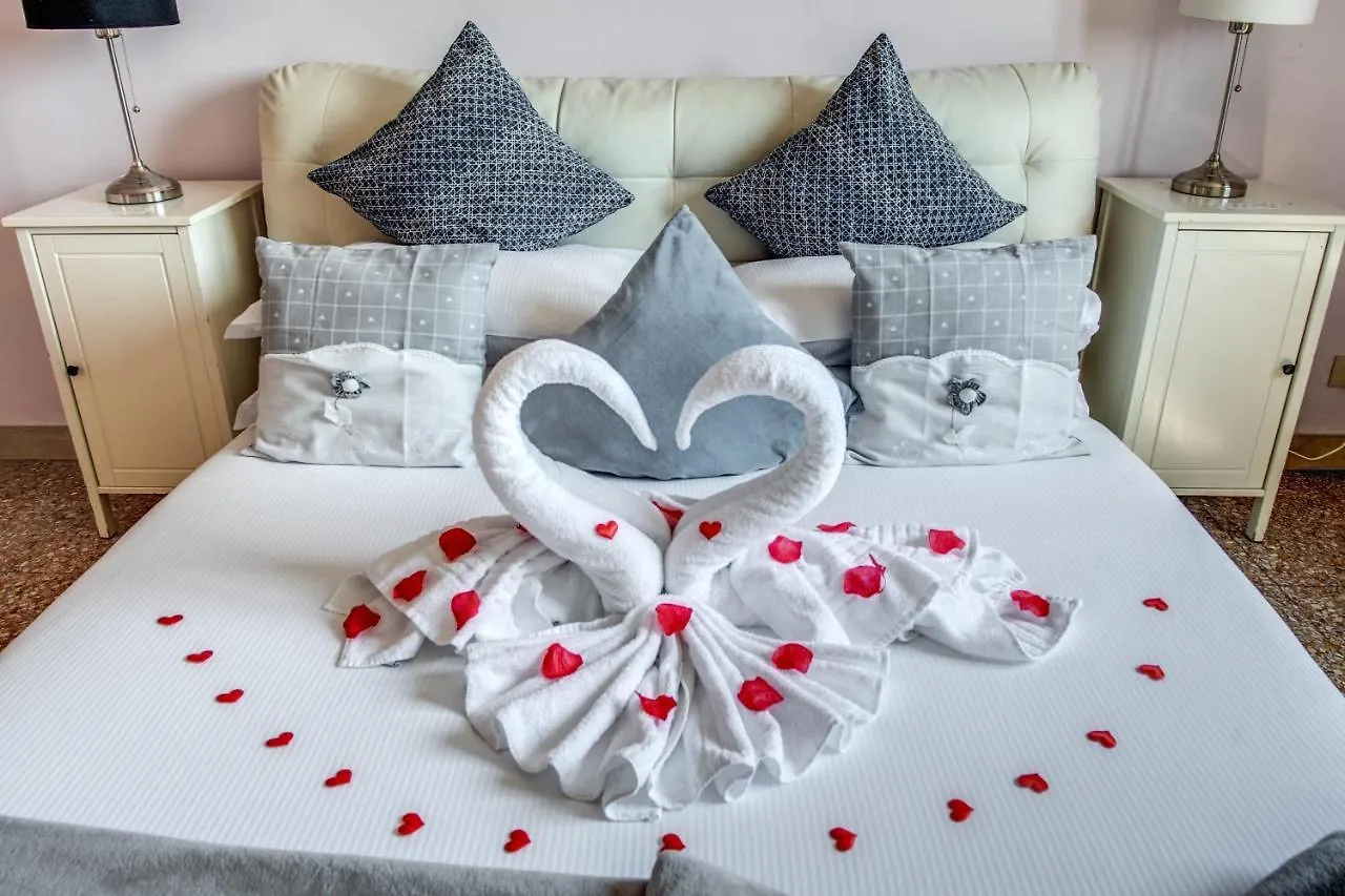 Apartment Colonna Suite - Rome San Giovanni