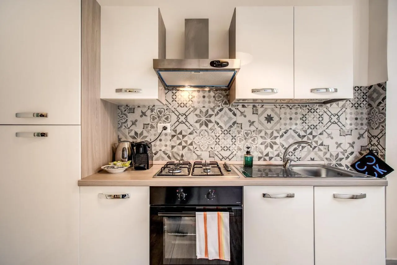 Apartment Colonna Suite - Rome San Giovanni Italy